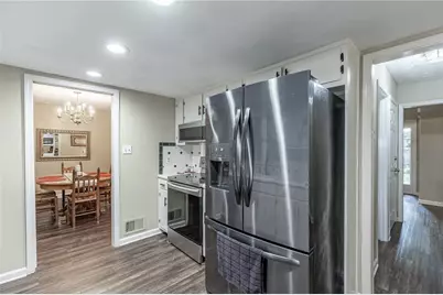3672 Stonelake Court SW, Lilburn, GA 30047 - Photo 20