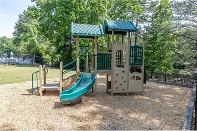 3672 Stonelake Court SW, Lilburn, GA 30047 - Photo 64