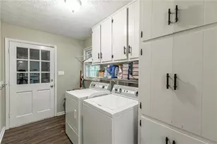 3672 Stonelake Ct SW, Lilburn, GA 30047 - Photo 24