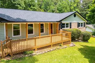 6170 Shallow Wood Ln, Douglasville, GA 30135 - Photo 2