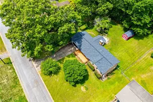 6170 Shallow Wood Ln, Douglasville, GA 30135 - Photo 8