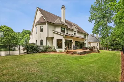 425 Laurel Chase Court, Sandy Springs, GA 30327 - Photo 28
