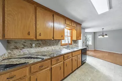 623 Peachtree Drive SE, White, GA 30184 - Photo 12