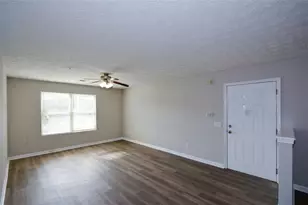 4103 Fairington Club Dr, Lithonia, GA 30038 - Photo 8
