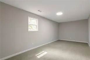 1071 Forest E Dr, Stone Mountain, GA 30088 - Photo 10