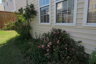 405 Cobalt Valley Ln, Canton, GA 30114 - Photo 4