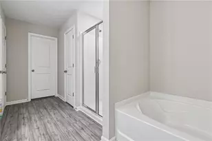 1900 Lanier Harbor Pt, Buford, GA 30518 - Photo 16