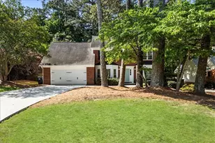 4278 Ivywood Dr, Marietta, GA 30062 - Photo 4