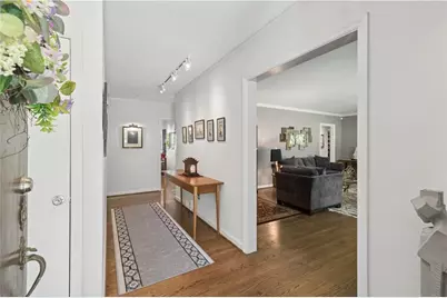 4590 Dudley Lane, Atlanta, GA 30327 - Photo 8