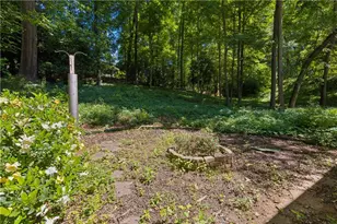 4590 Dudley Ln, Atlanta, GA 30327 - Photo 50