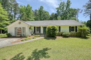 367 Bradshaw Ln, Canton, GA 30115 - Photo 2