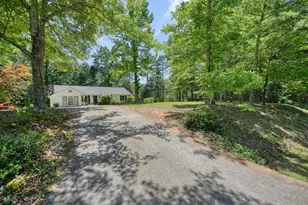 367 Bradshaw Ln, Canton, GA 30115 - Photo 10