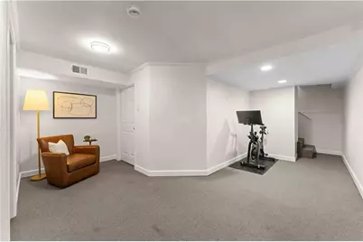 1677 Rochelle Drive, Dunwoody, GA 30338 - Photo 36