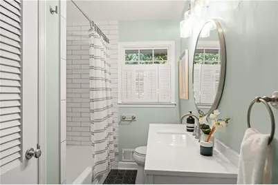 1677 Rochelle Drive, Dunwoody, GA 30338 - Photo 26