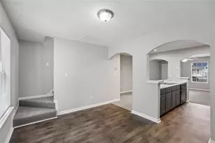 6758 Biscayne Blvd, Rex, GA 30273 - Photo 10