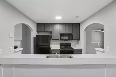 6758 Biscayne Boulevard, Rex, GA 30273 - Photo 12