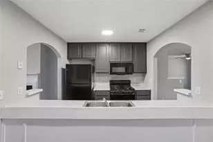 6758 Biscayne Blvd, Rex, GA 30273 - Photo 12