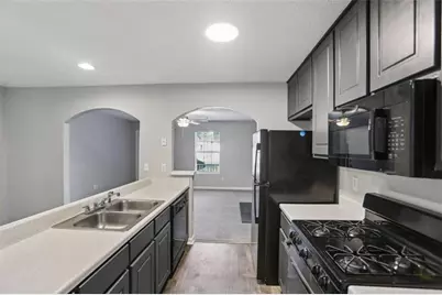 6758 Biscayne Boulevard, Rex, GA 30273 - Photo 14