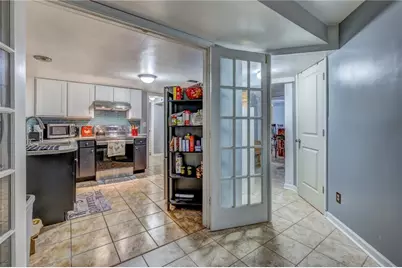 6646 Heathrow Court, Stone Mountain, GA 30087 - Photo 32