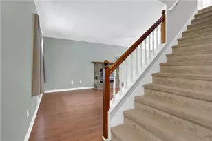 379 Creek Crossing Ct, Grayson, GA 30017 - Photo 8