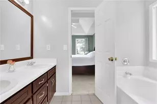 379 Creek Crossing Ct, Grayson, GA 30017 - Photo 28