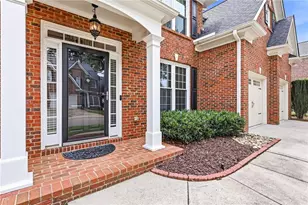766 Oak Shire Ct, Gainesville, GA 30501 - Photo 6