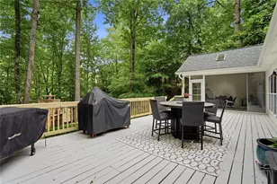 8915 Bayview Ct, Gainesville, GA 30506 - Photo 26