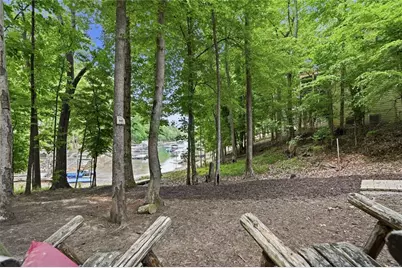 8915 Bay View Court, Gainesville, GA 30506 - Photo 32