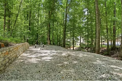 8915 Bay View Court, Gainesville, GA 30506 - Photo 32