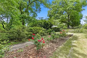 511 Dixon Dr, Gainesville, GA 30501 - Photo 70