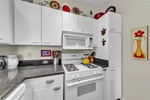 445 N Sessions Street NW, Marietta, GA 30060 - Photo 14
