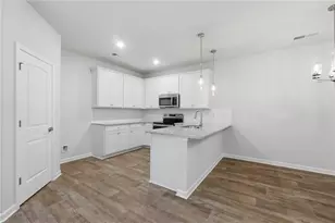3654 Parkway James Dr, Snellville, GA 30039 - Photo 10