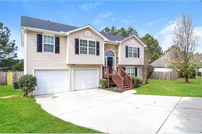 810 Tucker Trail, Loganville, GA 30052 - Photo 2