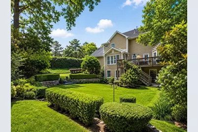 4648 Glenforest Drive NE, Roswell, GA 30075 - Photo 4