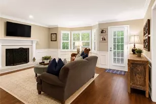 4648 Glenforest Dr NE, Roswell, GA 30075 - Photo 16