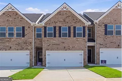 3652 Parkway James Drive, Snellville, GA 30039 - Photo 1