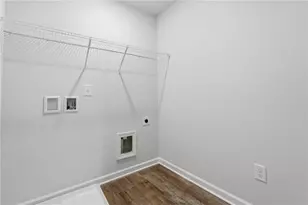 3652 Parkway James Dr, Snellville, GA 30039 - Photo 26