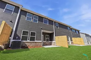 3652 Parkway James Dr, Snellville, GA 30039 - Photo 28