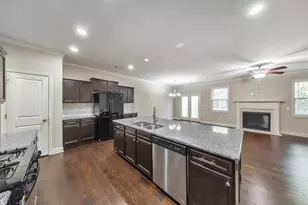 342 Braemore Mill Dr, Lawrenceville, GA 30044 - Photo 4