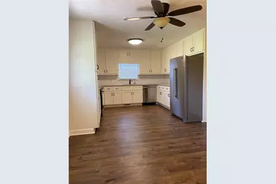 420 Atlanta Highway, Loganville, GA 30052 - Photo 4