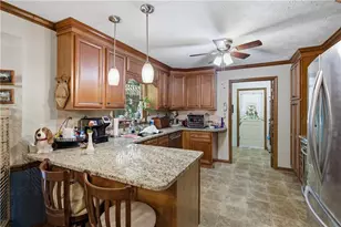 360 Huntington Ct SE, Conyers, GA 30094 - Photo 6