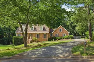 360 Huntington Ct SE, Conyers, GA 30094 - Photo 4
