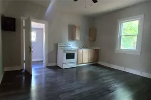 8 Spruce St, Porterdale, GA 30014 - Photo 4