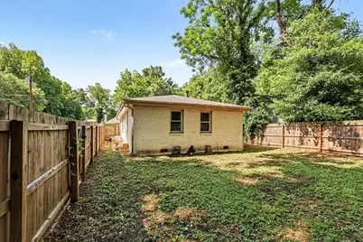 1099 Harwell Street NW, Atlanta, GA 30314 - Photo 32