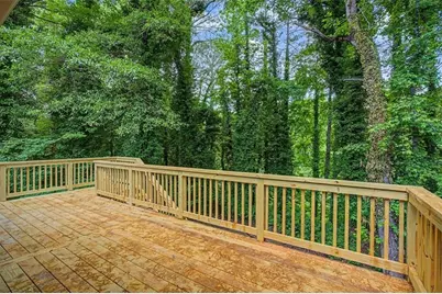 1583 Fieldgreen Overlook, Stone Mountain, GA 30088 - Photo 32