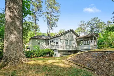 2088 E Roxboro Road NE, Atlanta, GA 30324 - Photo 2