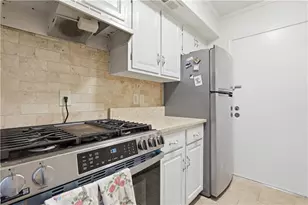 6851 Roswell Rd, Atlanta, GA 30328 - Photo 8