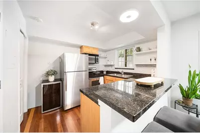6940 Roswell Road #F16, Atlanta, GA 30328 - Photo 4