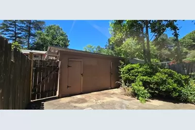 673 Garden Walk Drive, Stone Mountain, GA 30083 - Photo 2