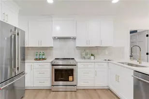 1878 Wicks Ln, Marietta, GA 30062 - Photo 8